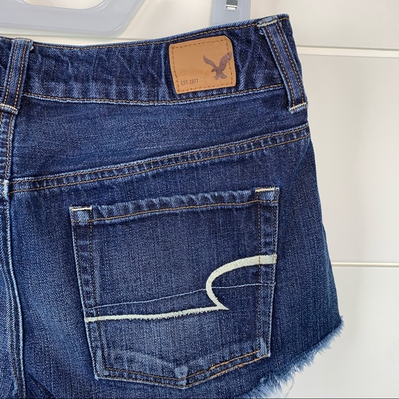 American Eagle Hi-Rise Festival Cutoff Jean Shorts Size 2 - Picture 3 of 8
